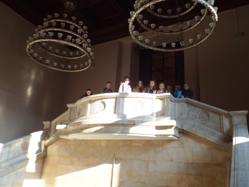 Wycieczka kl 4-6 do PKiN w Warszawie